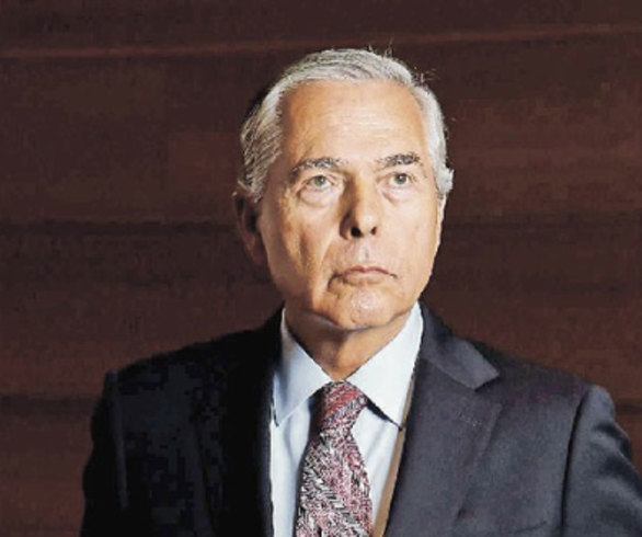 Subsecretario de Defensa, Óscar Izurieta