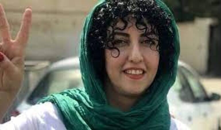 Narges Mohammadi, Actualmente Encarcelada Y Defensora De Los Derechos ...