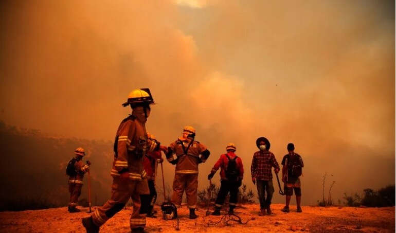 Pirómanos: Detienen a cuatro involucrados más en criminal megaincendio de Valparaíso. Hubo 137 personas fallecidas y ya hay 7 detenidos