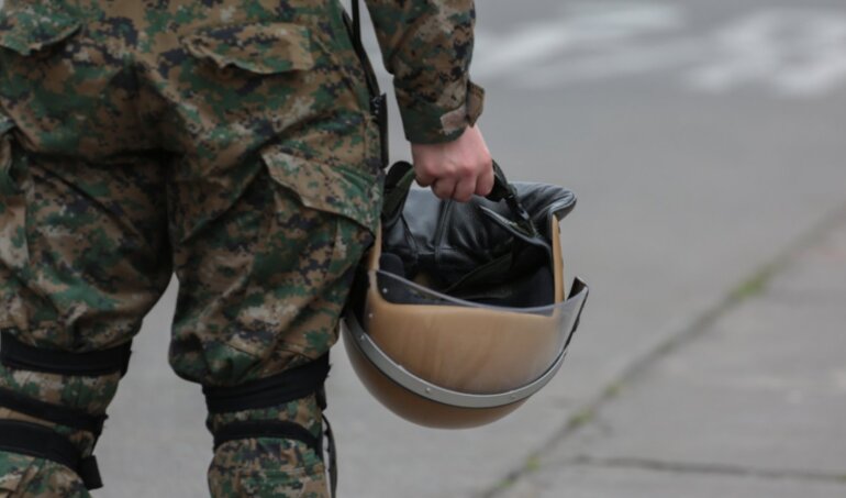 Fiscalía Militar ordena detención de oficial por presunto acoso laboral a subteniente hallado sin vida