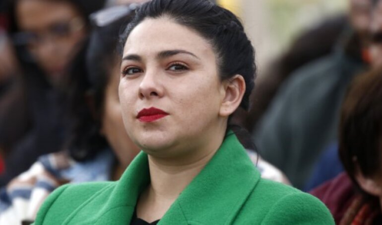 Diputada Karol Cariola emplaza a partido Republicano tras cierre sin culpables de Caso Sierra Bella:“Usaron la justicia, ese es el libreto de la extrema derecha. Lo aplicarán también en la presidencial. Hay que estar alertas”