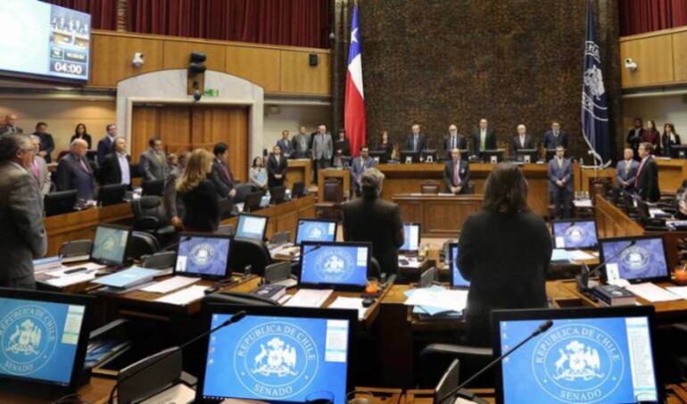 Senado aprueba aumento del salario mínimo a $539 mil desde enero