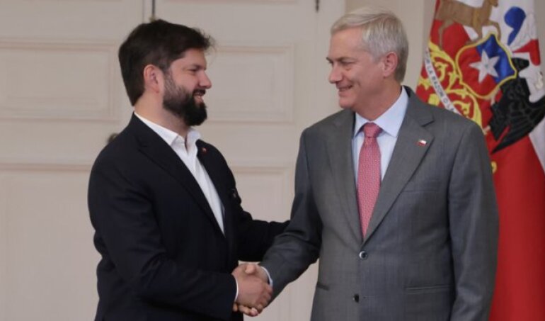 Boric y reunión con Kast en La Moneda: "La capacidad de trabajar por el bienestar de Chile es lo que engrandece y hace avanzar al país"