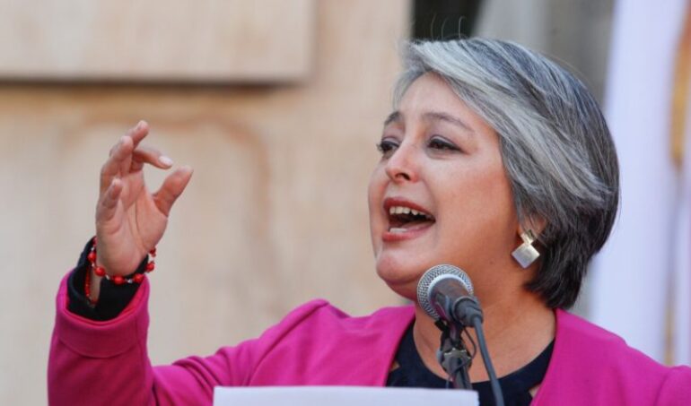 Excandidata presidencial Jeannette Jara llama a la unidad en la Fiesta de los Abrazos del PC