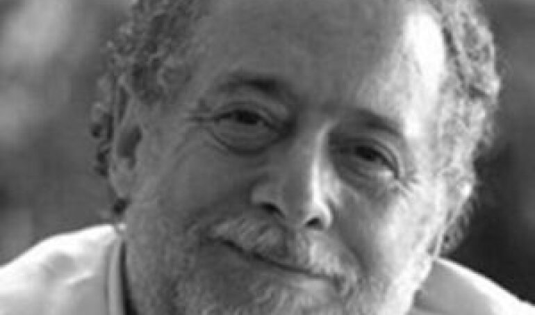 Muere de un ataque cardíaco el exembajador de Chile en Haití, Marcel Young (DC). Estaba en Paris en el funeral de su madre y canciller Van Klaveren lamentó su fallecimiento