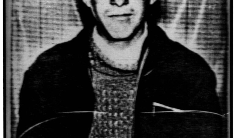 La justicia tarda pero llega: Soldado de 18 años es asesinado por otros ocho conscriptos y un oficial del Ejército en 1973. Lo hicieron cavar su propia tumba y lo mataron por la espalda. Todos condenados