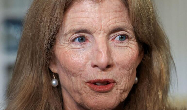 Caroline Kennedy reaparece cuatro meses después de la muerte de su hija Tatiana junto a Carlos III y la reina Camilla: los motivos