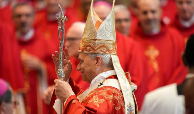 El Vaticano confirma excomunión de grupo católico disidente que hizo ordenaciones sin aprobación papal y desafió a León XIV