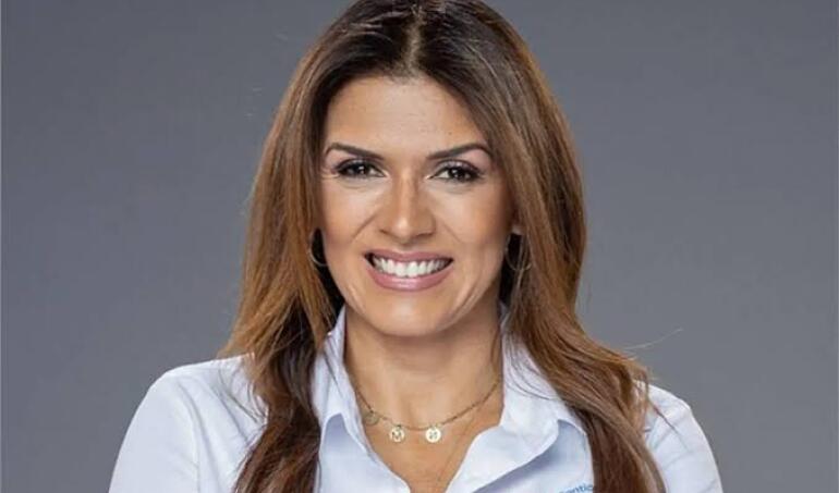 Iba a 160 km/h: Detienen a periodista y presentadora de TV Ivette Vergara por conducción temeraria en la Costanera Norte