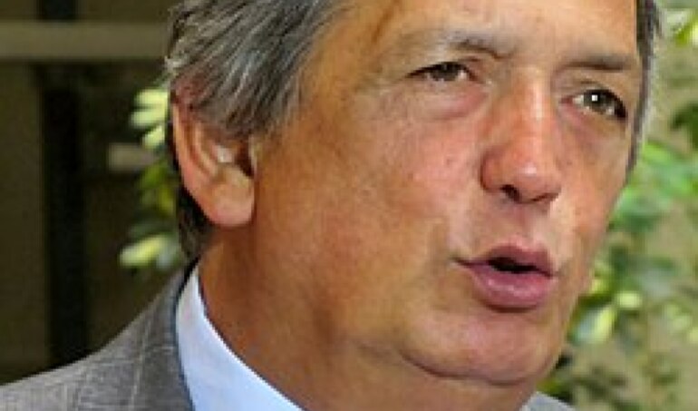 Presidente del Partido Comunista critica a Kast por salida de Natalia Duco del gobierno: “Deberíamos pedir que renuncie todo el gabinete”