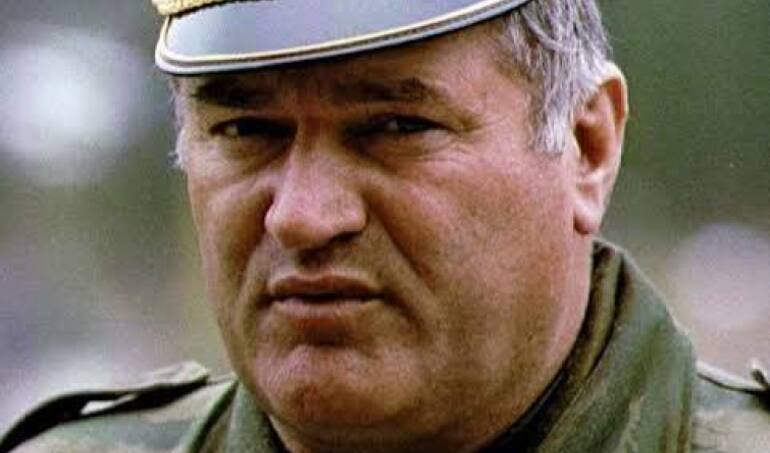 Muere Ratko Mladic, el “carnicero de Bosnia”, condenado por genocidio y crímenes de guerra