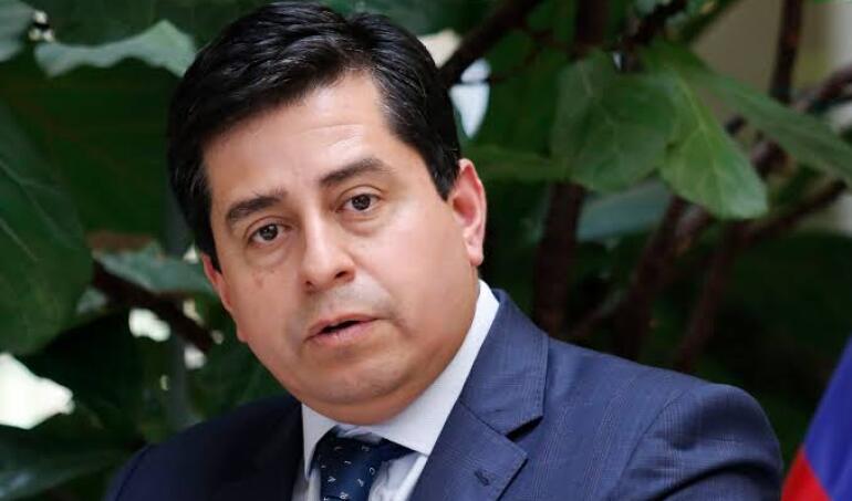 Consejo del PPD llama al senador Pedro Araya a reflexionar su permanencia en ese partido